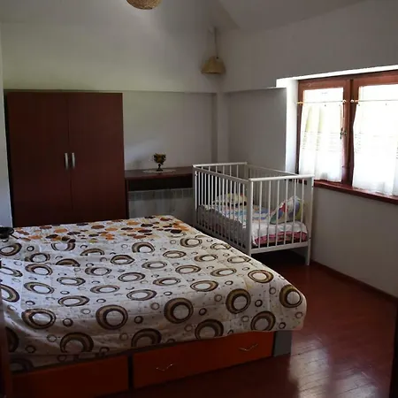 Holiday home Serz *
